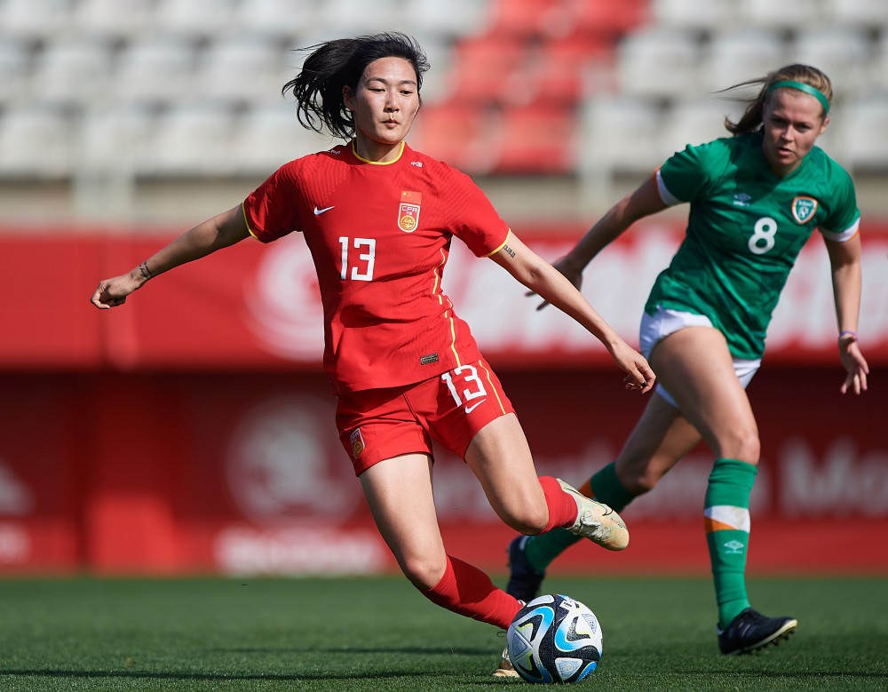 尊龙凯时-足球精神传承:女足赛事全程直击的简单介绍
